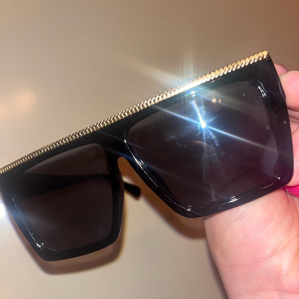 Fashion Nova Sunglasses - On my time glasses